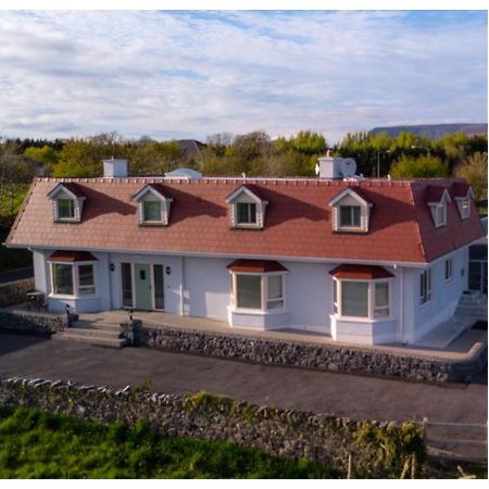 The Red Cottage & Stables Sligo Esterno foto